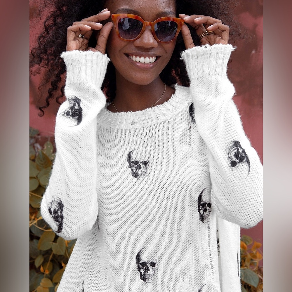 Wooden Ships Skull Printed Distressed Crewneck Sweater, Size XS/S, NWT - Picture 2 of 3
